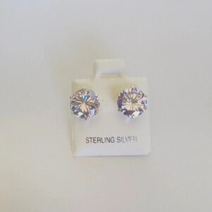 NWT 925 Sterling Silver Light Lavender Round CZ Earrings